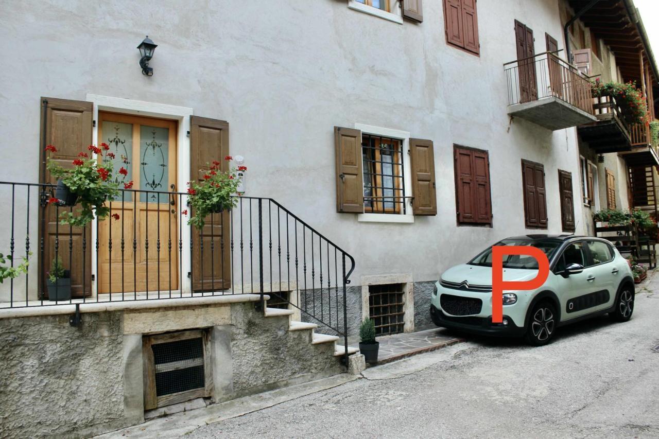 Casa Il Geranio Tenna Ospitar Exterior photo